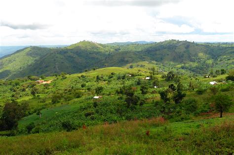 Uganda: Mountains of the Moon – Planetb612