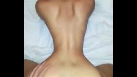 Hottie Asiática Con Cintura Pequeña Follada En Pov Doggystyle