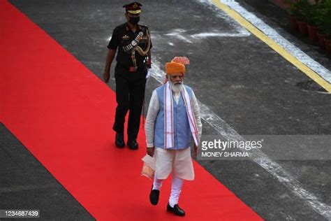 Independence Day Speech Photos And Premium High Res Pictures Getty Images