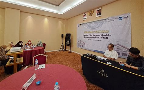 Evaluasi Kegiatan Pkkm Skema Iss Mbkm Lp M Upnvj