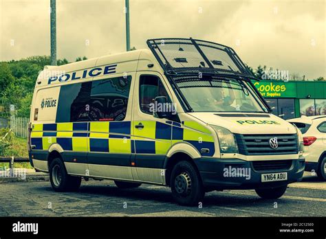 Police Riot Van Hi Res Stock Photography And Images Alamy