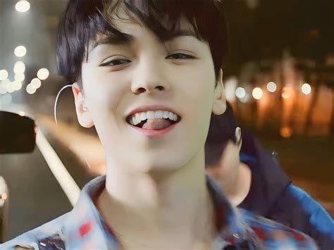 SVT Edits 17 On Twitter HQ Pics 221227 SPECIAL VIDEO VERNON