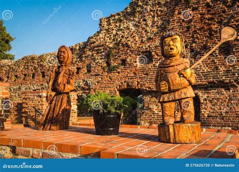 Ruins of Teutonic Castle in Torun, Poland. Editorial Image - Image of ...