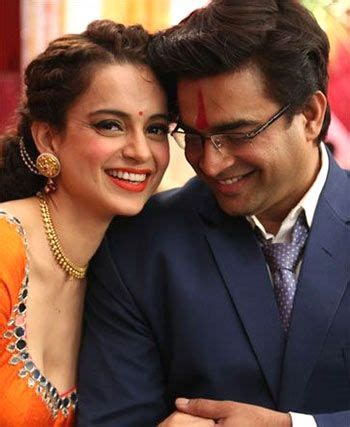 Review: Kangana is a double delight in Tanu Weds Manu Returns! - Rediff ...