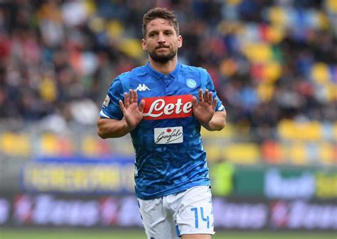 Mertens Sempre Pi Nella Storia Del Napoli Raggiunto Maradona A Quota