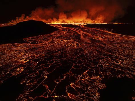 Iceland Volcano Map Shows Lava Flow From Eruption Newsweek