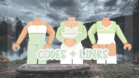 Frog Themed Green Aesthetic Roblox Outfit Ideas Codes And Links Hot