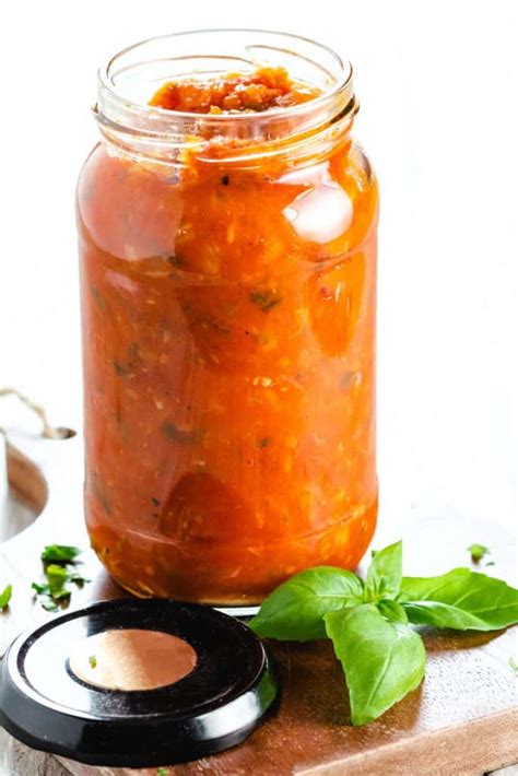 Easy Homemade Tomato Sauce Errens Kitchen