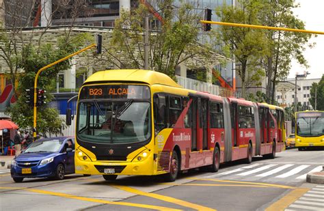 Marcopolo Gran Viale Biarticulado E Busscar