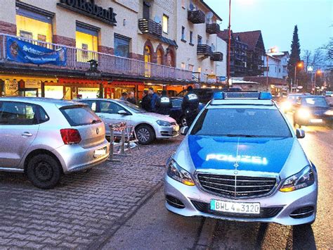 Bad Herrenalb Nach Raubüberfall Polizei nimmt zweiten Tatverdächtigen