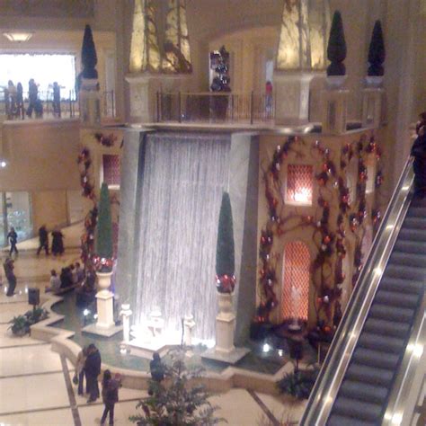 Palazzo hotel in Vegas | Palazzo hotel, Hotel, Las vegas