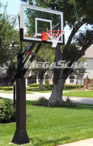 Megaslam 660 Backyard Basketball Adjustable Basketball Hoop