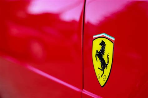 Les Secrets Du Logo Ferrari Logo Voiture