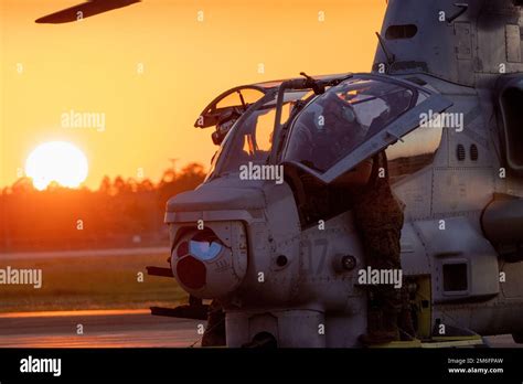 U S Marines With Marine Light Attack Helicopter Squadron 773 Perform