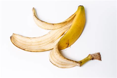 Casca de banana benefícios e maneiras de usar o ingrediente