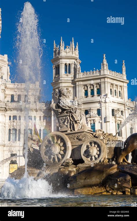 Fountain Plaza De Cibeles Palace Palacio De Comunicaciones Plaza De