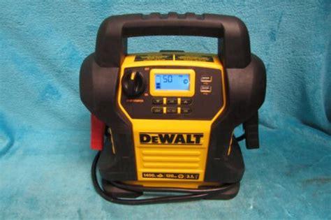 DEWALT DXAEJ14 1600 Peak Jump Starter With Digital Compressor USB