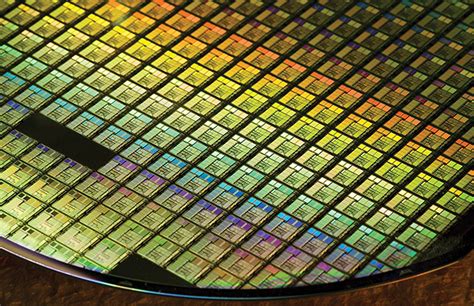 Tsmc จะเริ่มผลิตชิป 5 นาโนเมตร อย่างเต็มรูปแบบ ในปี 2020 และกำลังพัฒนาชิป 5 นาโนเมตร พลัส