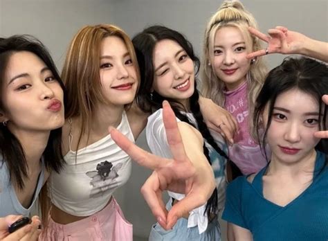 Тест На кого из участниц ITZY ты больше всего похожа?