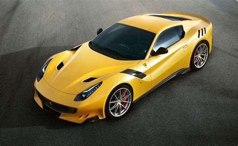 Conheça A Nova Ferrari F12 Tdf El Hombre