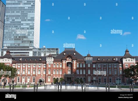 Tokyo station building Stock Photo - Alamy