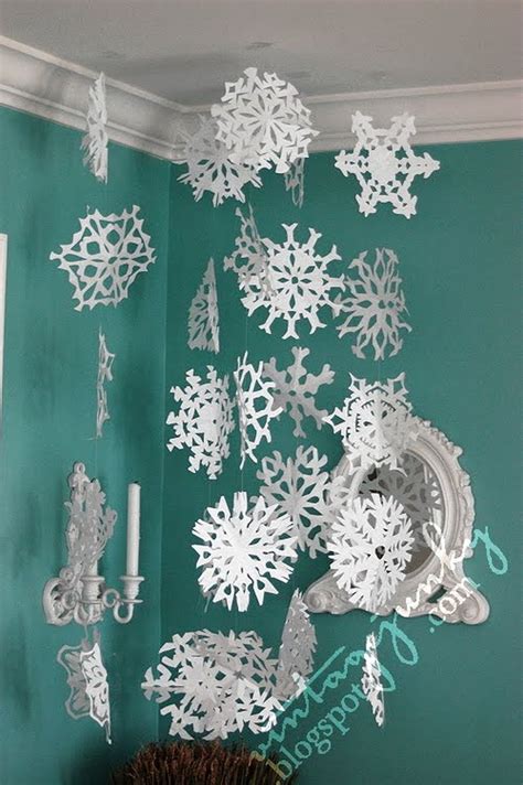 Christmas Ceiling Decoration Ideas for 2023