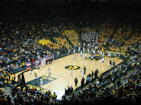 Uncensored Writing: The Most Fun All-Time Iowa Hawkeye Basketball Team