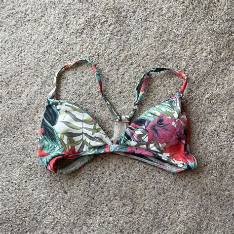 Women S Green And Pink Bikini And Tankini Tops Depop