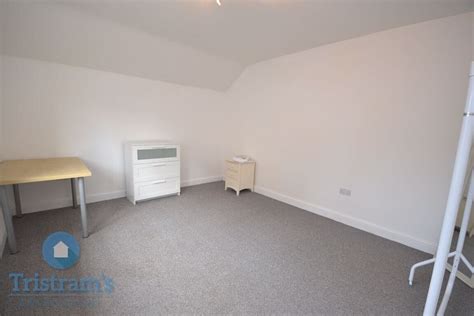 2 Bedroom Apartment For Rent Derby Road Nottingham Ng9 2tj Unihomes