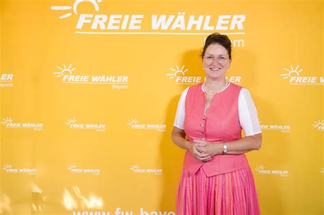 Europawahl 2024 Christine Singer Ist Spitzenkandidatin Der FREIEN