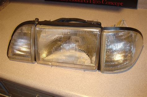 Purchase 87 88 89 90 91 92 93 Ford Mustang Driver Left Front Headlight Assembly Clear In Lebanon