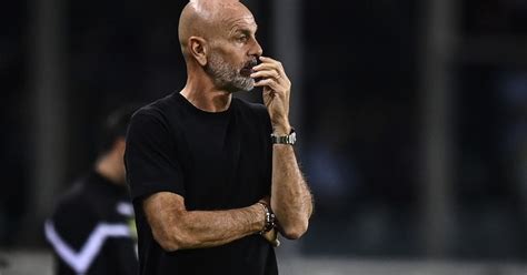 Stefano Pioli Lascia San Siro In Lacrime Per Un Lutto Familiare L