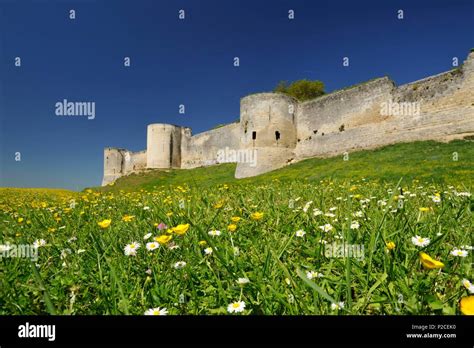 Coucy le château auffrique Banque de photographies et dimages à haute