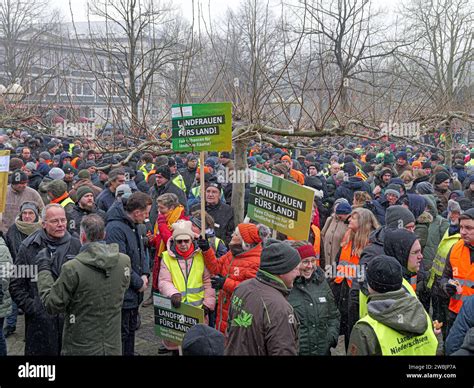 Gro Er Bauernprotest In Hannovers Innenstadt Landwirtinnen Und