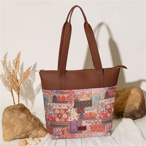 Kutch Gamthi Everyday Tote Bag Zouk