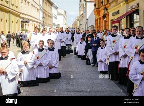 Catholic Mass Procession Order