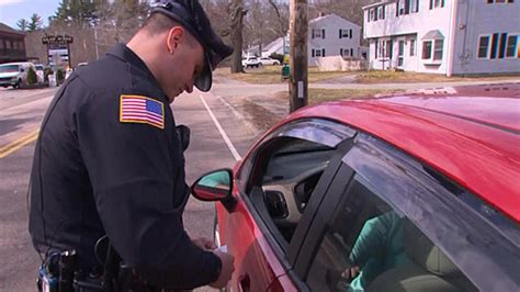 West Bridgewater Police Stop 126 Distracted Drivers In 3 Hours Cbs Boston