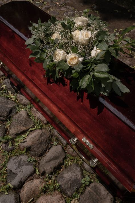 Casket Photos, Download The BEST Free Casket Stock Photos & HD Images