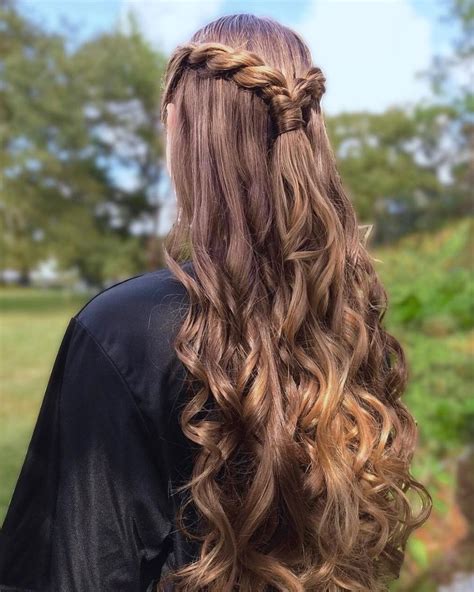 Homecoming Hairstyles For Long Hair Homecoming Hairstyles Artofit