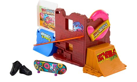 Hot Wheels Skate Pączkowy skatepark Pojazdy tory i garaże Sklep internetowy al to