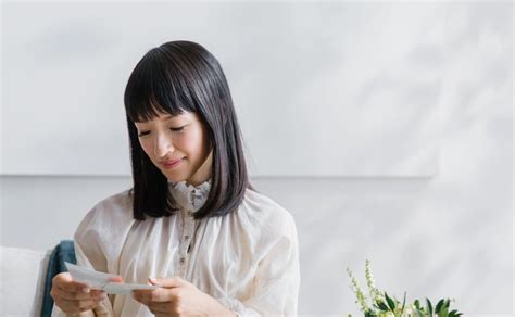 El Método De Marie Kondo Para Arreglar Tus Ramos De Flores