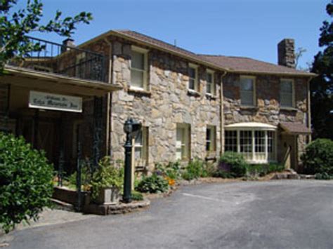 Echo Mountain Inn (Hendersonville, NC) - B&B Reviews - TripAdvisor