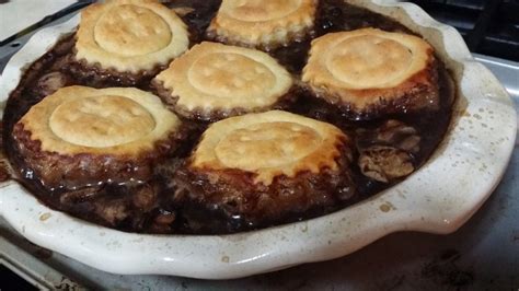 Beef And Red Wine Pie Sundaysupper Wholistic Woman