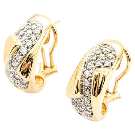 Chunky Wide Ribbed Omega Back Hoop Earrings Set in Polished 18 Karat
