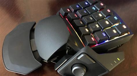 Razer Orbweaver Chroma Review The Geek Pub