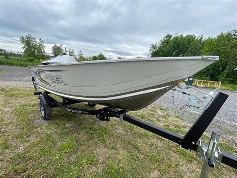 New Smoker Craft Alaskan Tl Dlx Brewerton Boat Trader