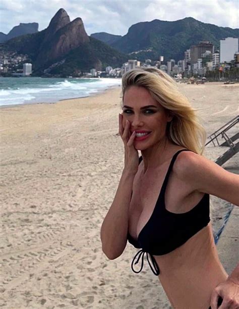 Ilary Blasi In Vacanza Con Bastian Muller Mamma Che Bikini Hot