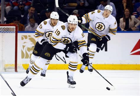 The Bruins’ next generation of centers: How Matt Poitras and Johnny