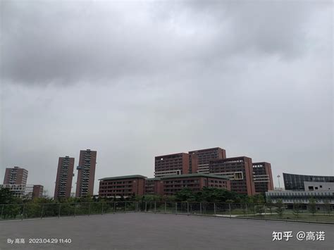 华南理工大学的图书馆或教室环境如何？是否适合上自习？ 知乎