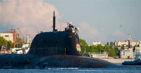 Vladimir Putins Newest Nuclear Stealth Submarine Secretly Begins Trials At Sea World News